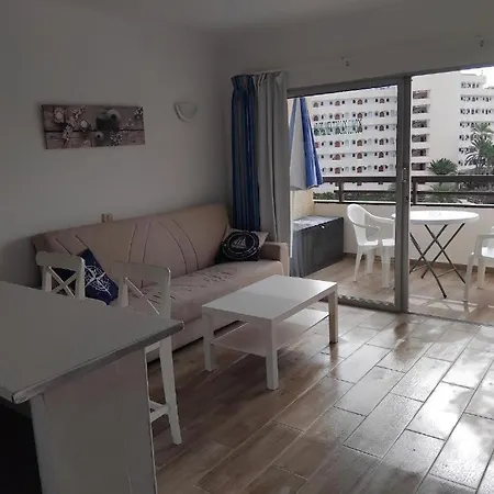 Apartment Juncos - 1 Bedroom - Swimming Pool - Balcony - Easy Access - Cc Yumbo 10 Min Walk Playa del Ingles (Gran Canaria)
